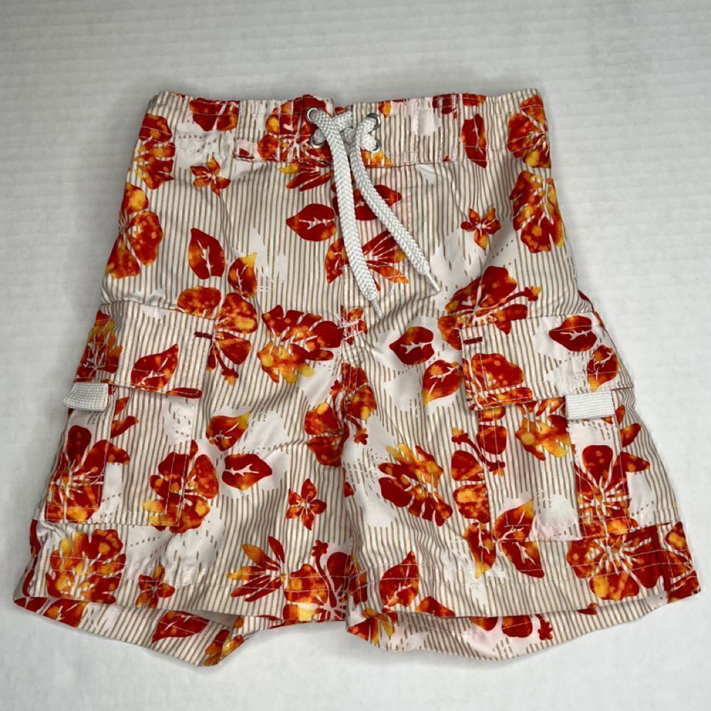 3/$15 Carter’s 12 months elastic waist floral board shorts
